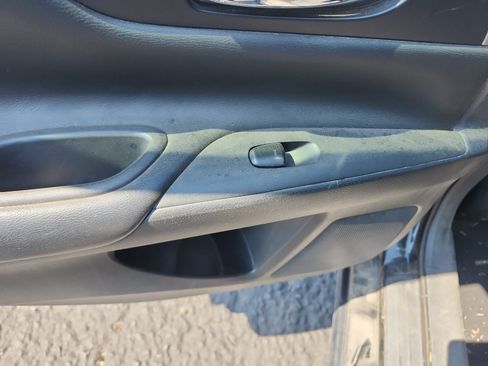 Used 2015 Nissan Altima 2.5 S w/ Power Driver Seat Package FWD image 14