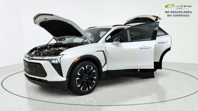 Used 2024 Chevrolet Blazer EV RS RWD image 14