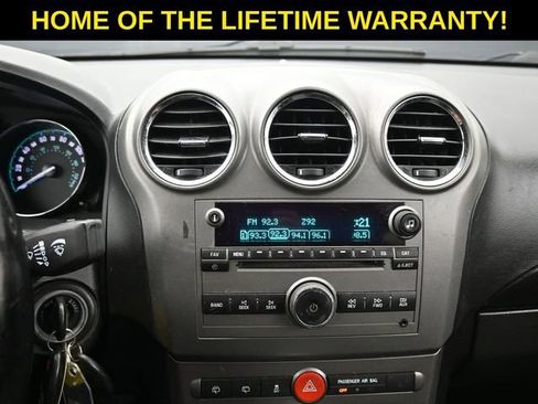 Used 2014 Chevrolet Captiva Sport LT FWD image 25