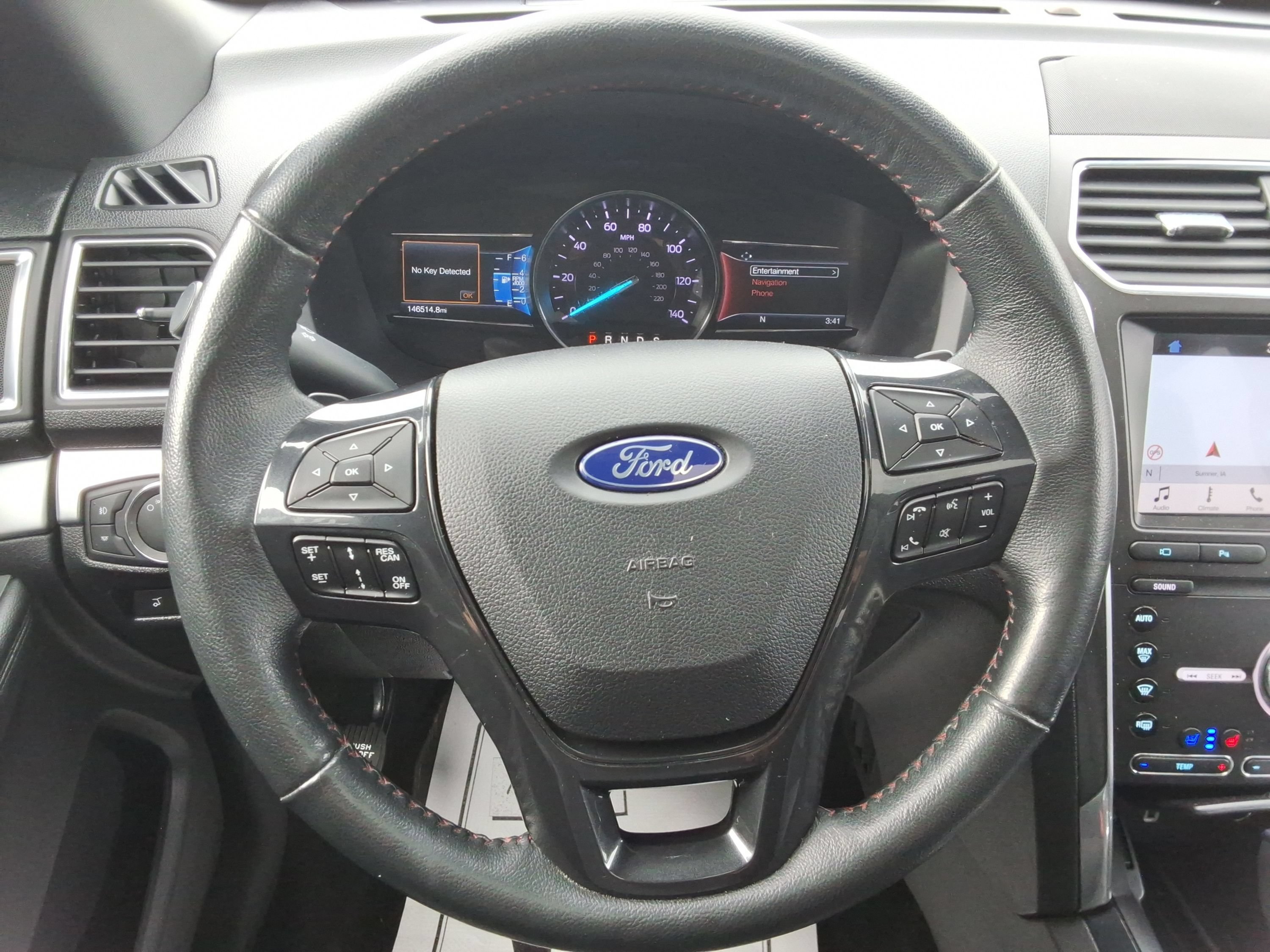 Used 2019 Ford Explorer Sport w/ Equipment Group 401A AWD/4WD image 11