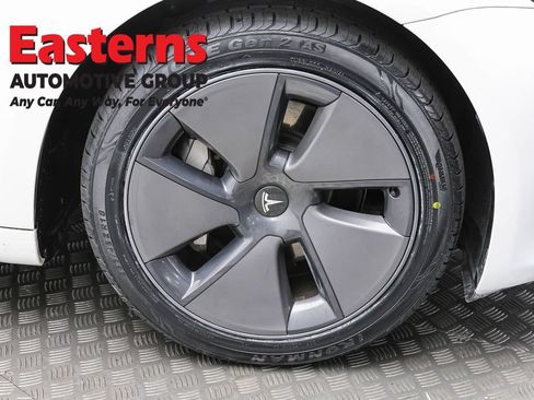 Used 2023 Tesla Model 3 Standard Range RWD image 25