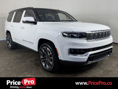 Used 2022 Jeep Grand Wagoneer Series III w/ Rear Seat Video Group 1 AWD/4WD image 1