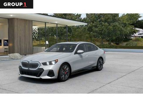 New 2027 BMW 530i RWD image 1