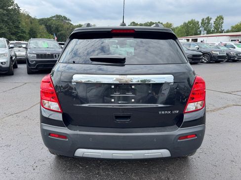Used 2015 Chevrolet Trax LTZ w/ LPO, Cargo Package FWD image 4