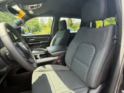 Used 2025 RAM 1500 Big Horn AWD/4WD image 15
