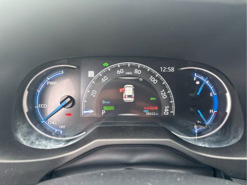 Used 2023 Toyota RAV4 XLE w/ XLE Grade Weather Package image 4