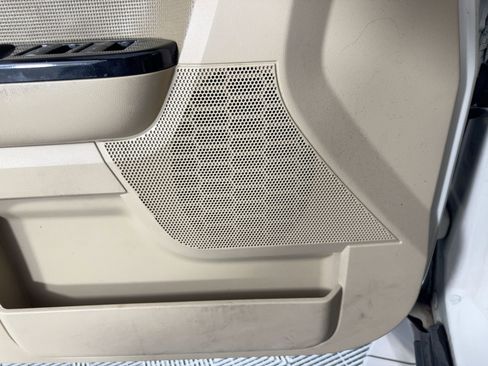 Used 2011 Ford Escape Limited w/ 302A Rapid Spec Order Code image 21