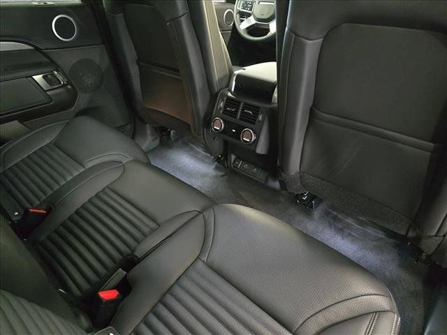 New 2026 Land Rover Discovery Limited Edition AWD/4WD image 11