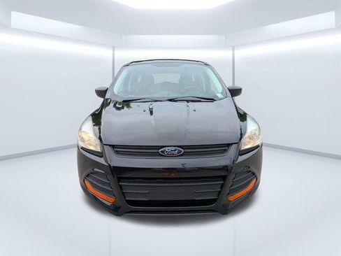 Used 2015 Ford Escape S FWD image 9