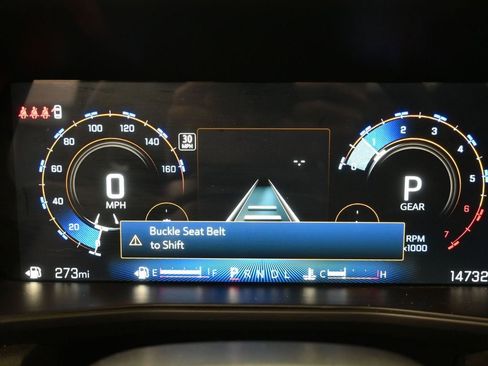 Used 2024 Chevrolet Colorado W/T image 13