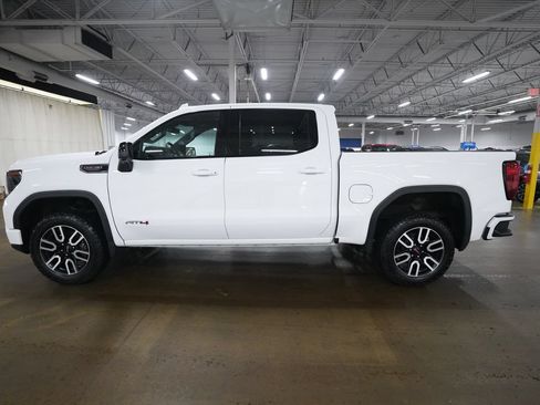 Used 2023 GMC Sierra 1500 AT4 w/ AT4 Preferred Package AWD/4WD image 22