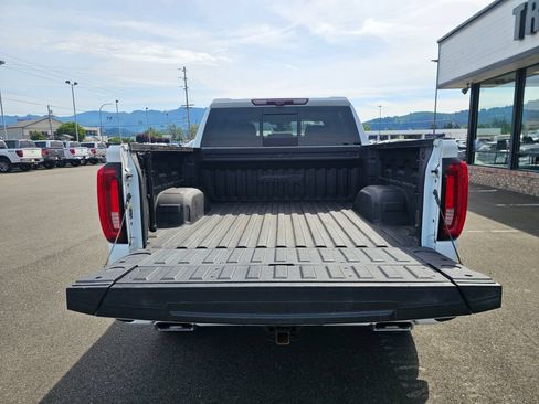 Used 2020 GMC Sierra 1500 AT4 w/ AT4 Premium Package AWD/4WD image 10