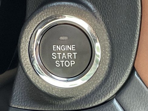 Used 2025 Subaru Legacy Touring XT image 32