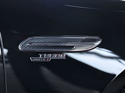 Used 2022 Mercedes-Benz AMG GT 43 image 18