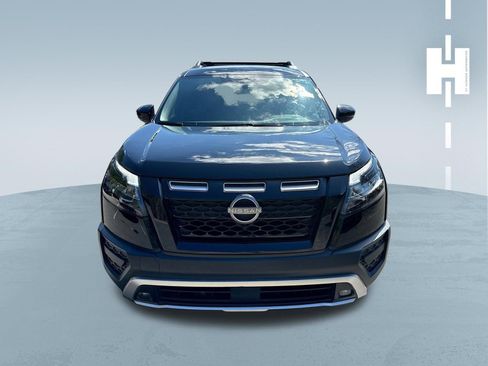 Used 2023 Nissan Pathfinder Rock Creek image 2