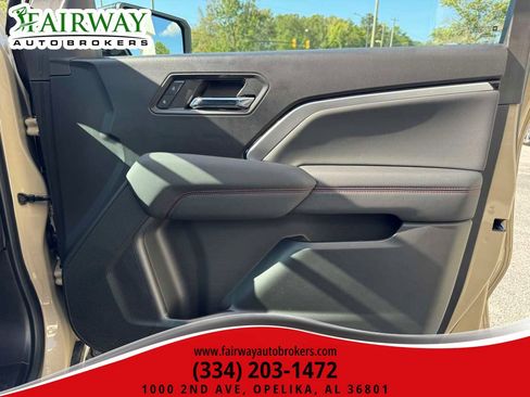 Used 2023 Chevrolet Colorado Z71 image 27