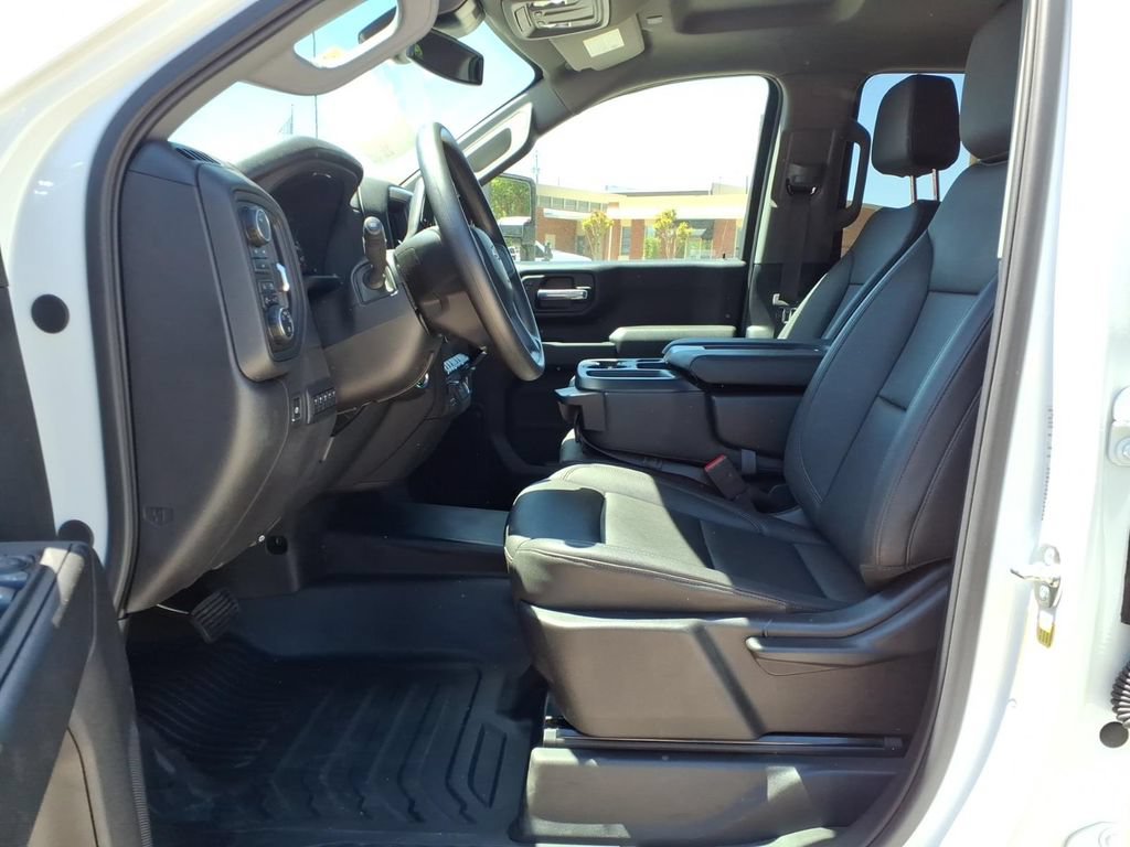 Used 2025 Chevrolet Silverado 2500 W/T w/ WT Convenience Package AWD/4WD image 18