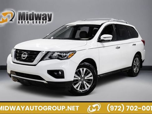Used 2017 Nissan Pathfinder SL FWD image 1