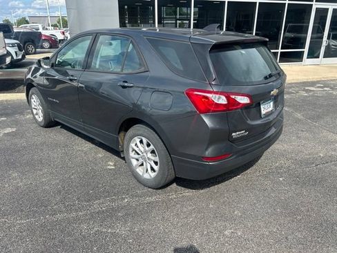 Used 2019 Chevrolet Equinox LS FWD image 18