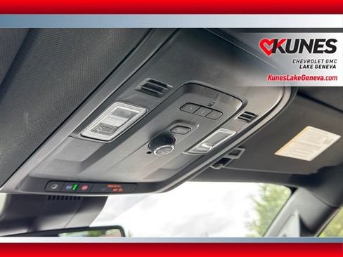 Used 2024 Chevrolet Suburban LT AWD/4WD image 26