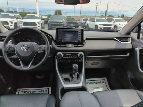 Certified 2022 Toyota RAV4 XLE Premium AWD/4WD image 12