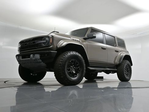 Certified 2025 Ford Bronco Raptor w/ Interior Carbon Fiber Pack image 47