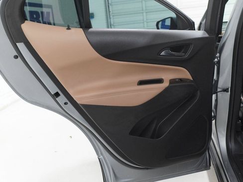 Used 2024 Chevrolet Equinox Premier FWD image 30