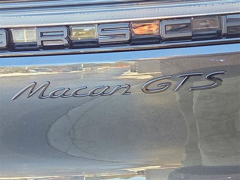 Certified 2023 Porsche Macan GTS image 27