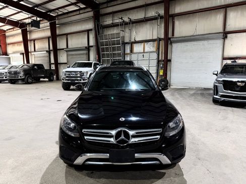 Used 2018 Mercedes-Benz GLC 300 image 8