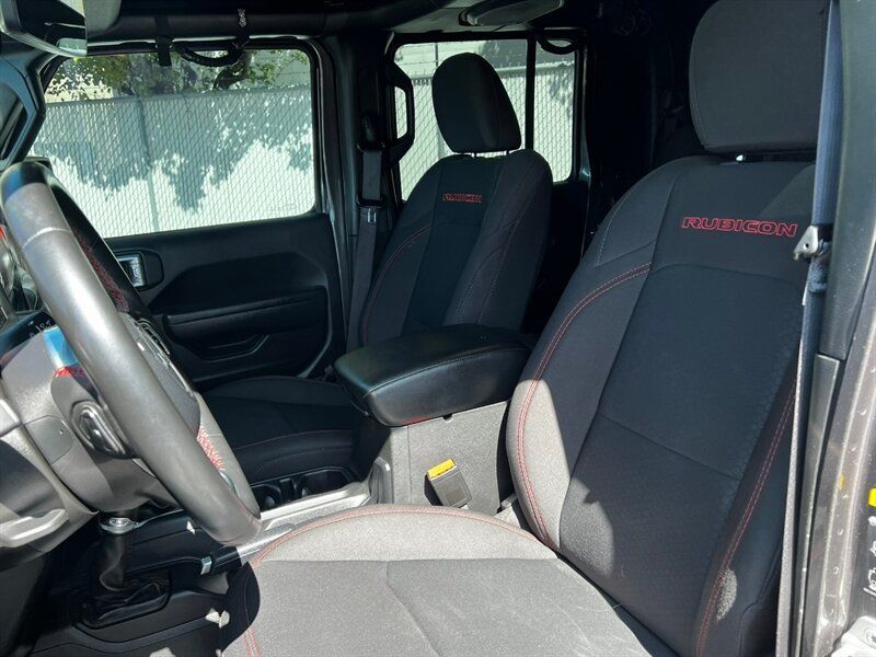 Used 2022 Jeep Gladiator Rubicon w/ Trailer Tow Package AWD/4WD image 20