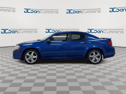 Used 2013 Dodge Avenger SE image 5