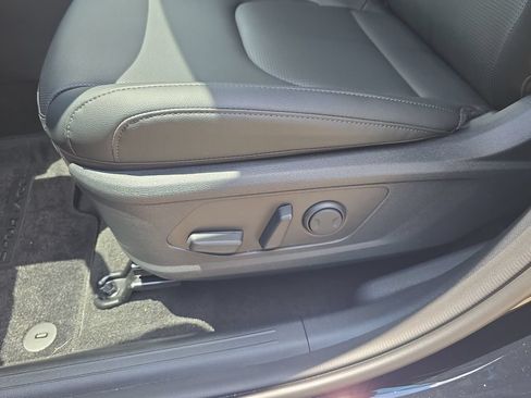 New 2026 Kia Sportage EX FWD image 21