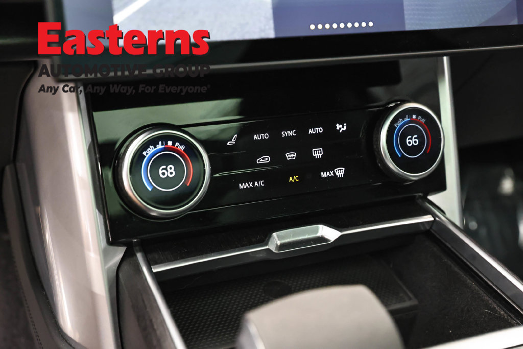 Used 2023 Land Rover Range Rover Autobiography AWD/4WD image 20