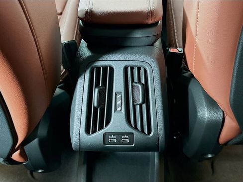 New 2026 BMW X1 xDrive28i w/ Technology Package image 18