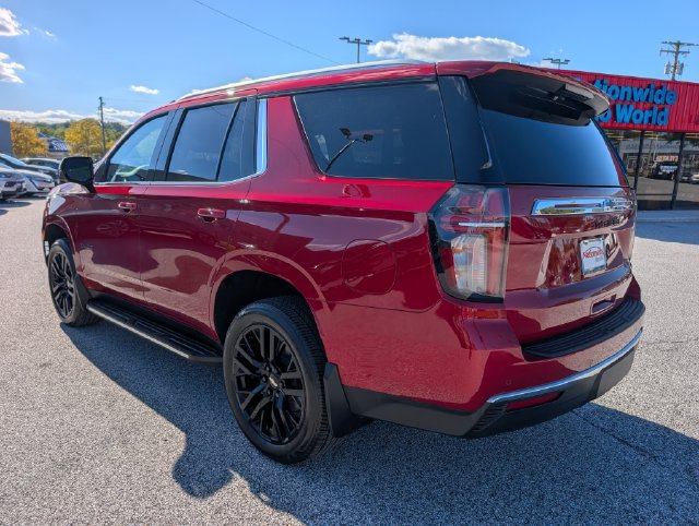 Used 2021 Chevrolet Tahoe LT w/ LT Signature Package AWD/4WD image 3
