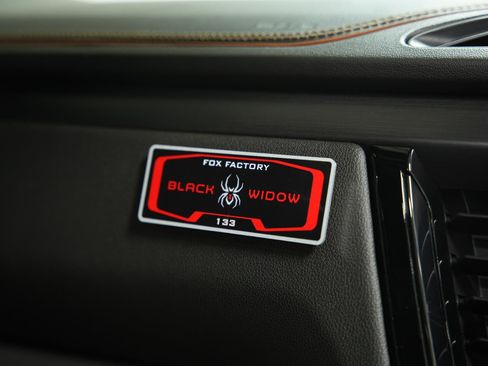 New 2026 GMC Sierra 1500 AT4 w/ AT4 Premium Package AWD/4WD image 20