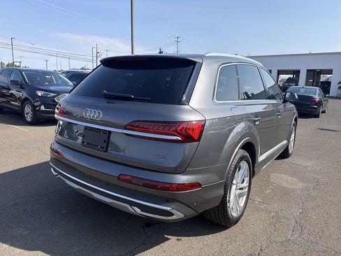 Used 2023 Audi Q7 3.0T Premium AWD/4WD image 5
