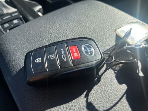 Used 2025 Toyota Camry LE image 22