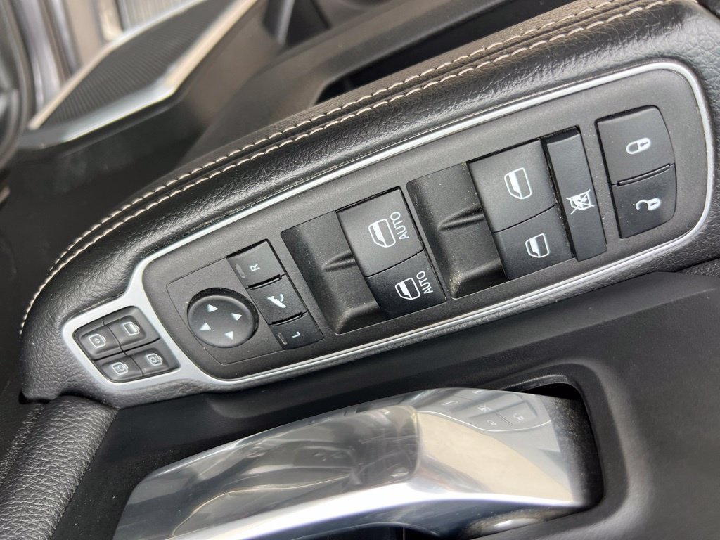 Used 2023 RAM 2500 Laramie AWD/4WD image 10