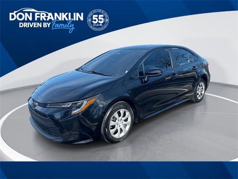 Used 2024 Toyota Corolla LE image 1