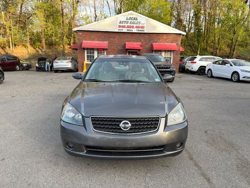 Used 2006 Nissan Altima 2.5 S w/ (P01) Special Edition Pkg FWD image 2
