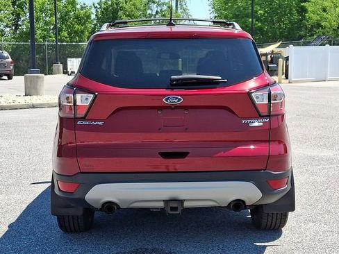 Used 2018 Ford Escape Titanium w/ Ford Safe & Smart Package AWD/4WD image 8