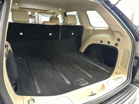 Used 2017 Jeep Grand Cherokee Limited image 27