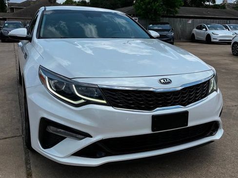 Used 2020 Kia Optima LX FWD image 3