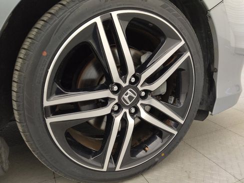 Used 2017 Honda Accord Sport image 31