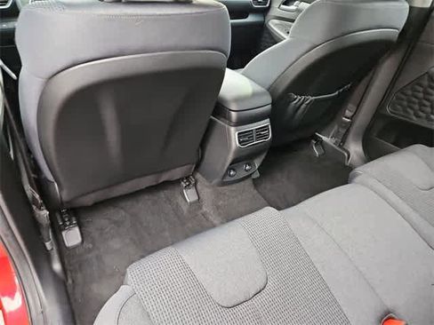 Used 2022 Hyundai Santa Fe SEL image 18