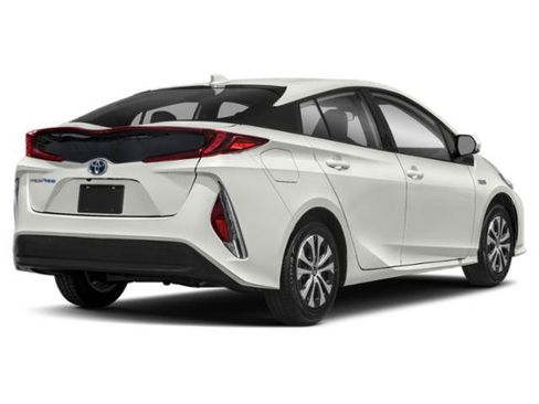 Used 2021 Toyota Prius Prime XLE w/ Carpet Mat Package (TMS) FWD image 2