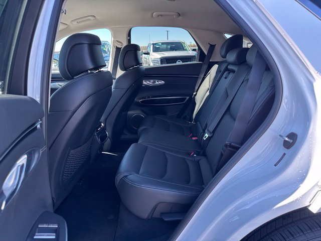 Used 2025 Genesis GV70 2.5T AWD/4WD image 16