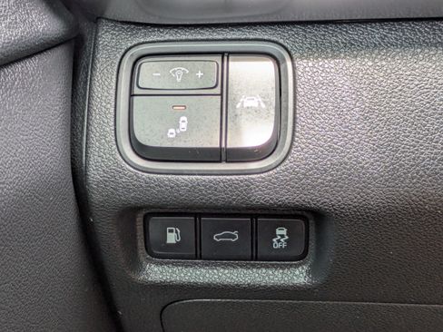 Used 2020 Kia Optima SE FWD image 24