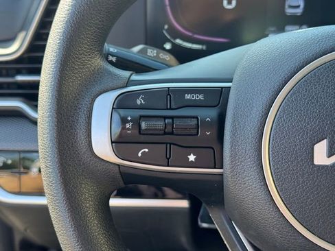 Certified 2024 Kia Sportage LX AWD/4WD image 28